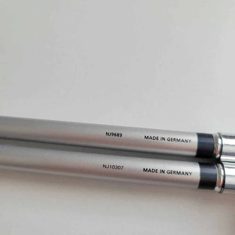 Trish McEvoy Intense Gel Eye Liner BLACK Lot of 2 Preowned Full Size - Picture 6 of 7